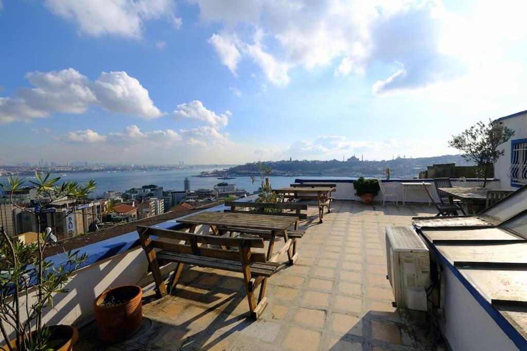 Entire With Amazing Seaview Terrace Near Galata Tower Aparthotel