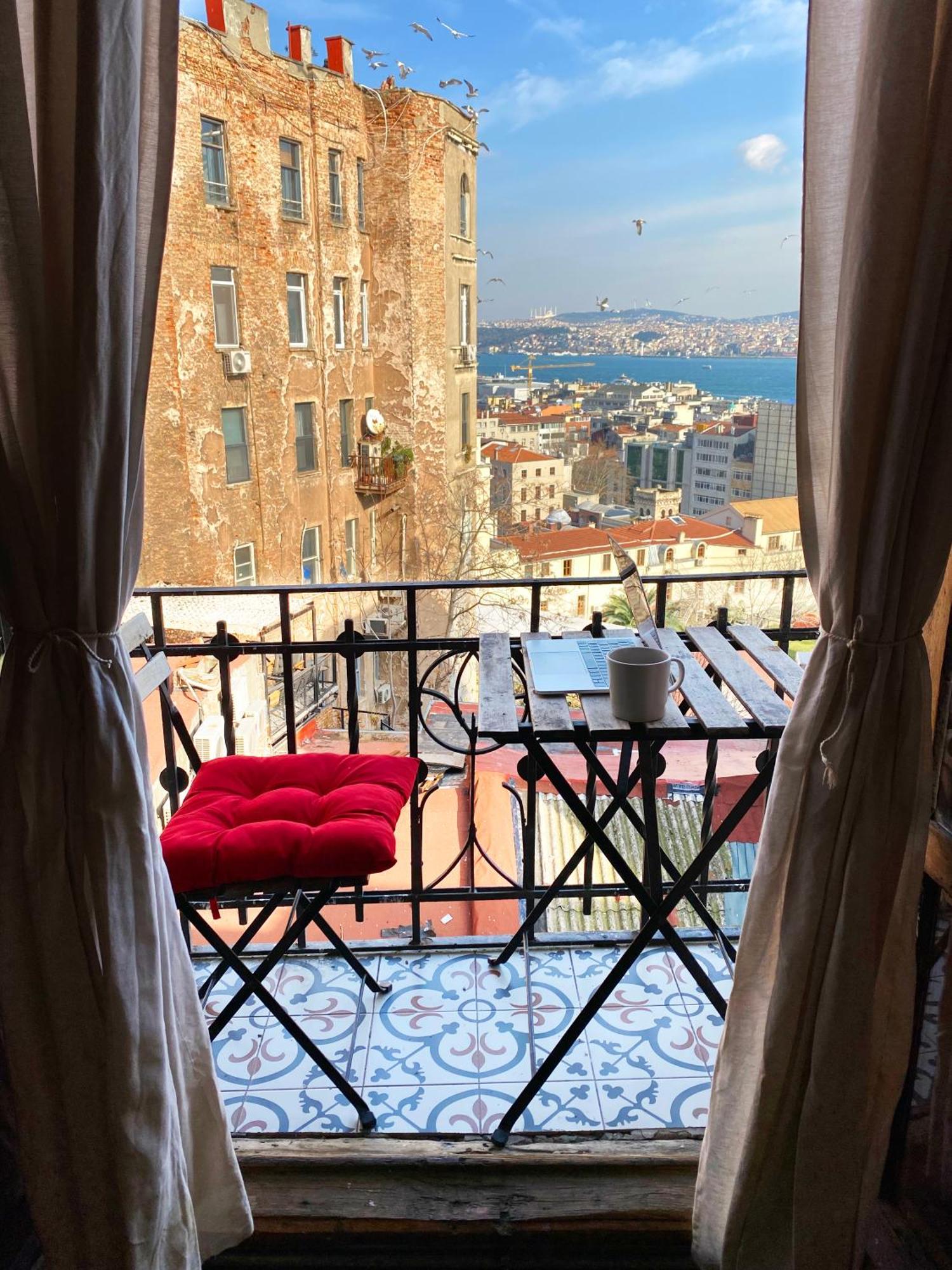Aparthotel Entire With Amazing Seaview Terrace Near Galata Tower