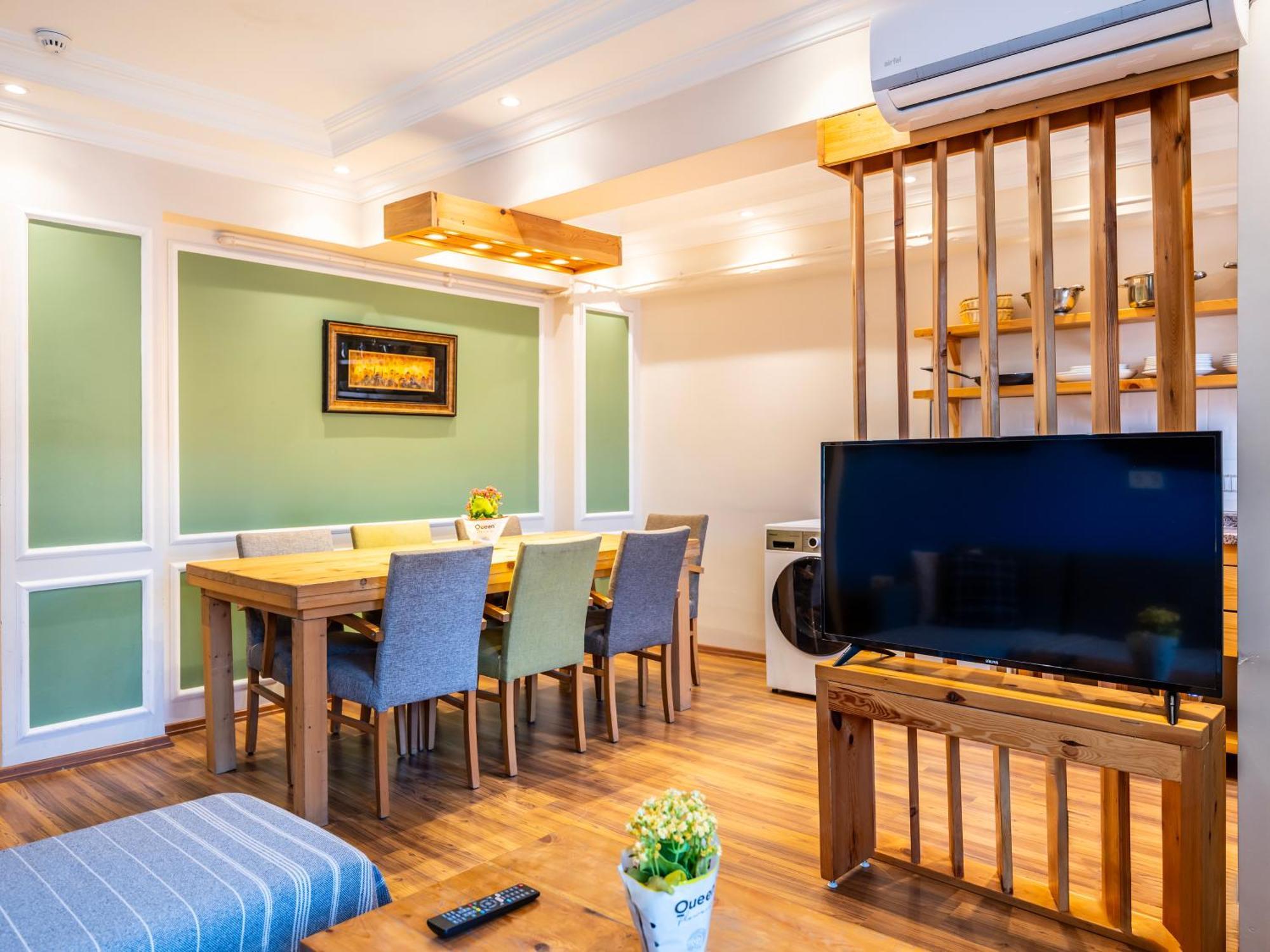 Maniz Aparthotel *