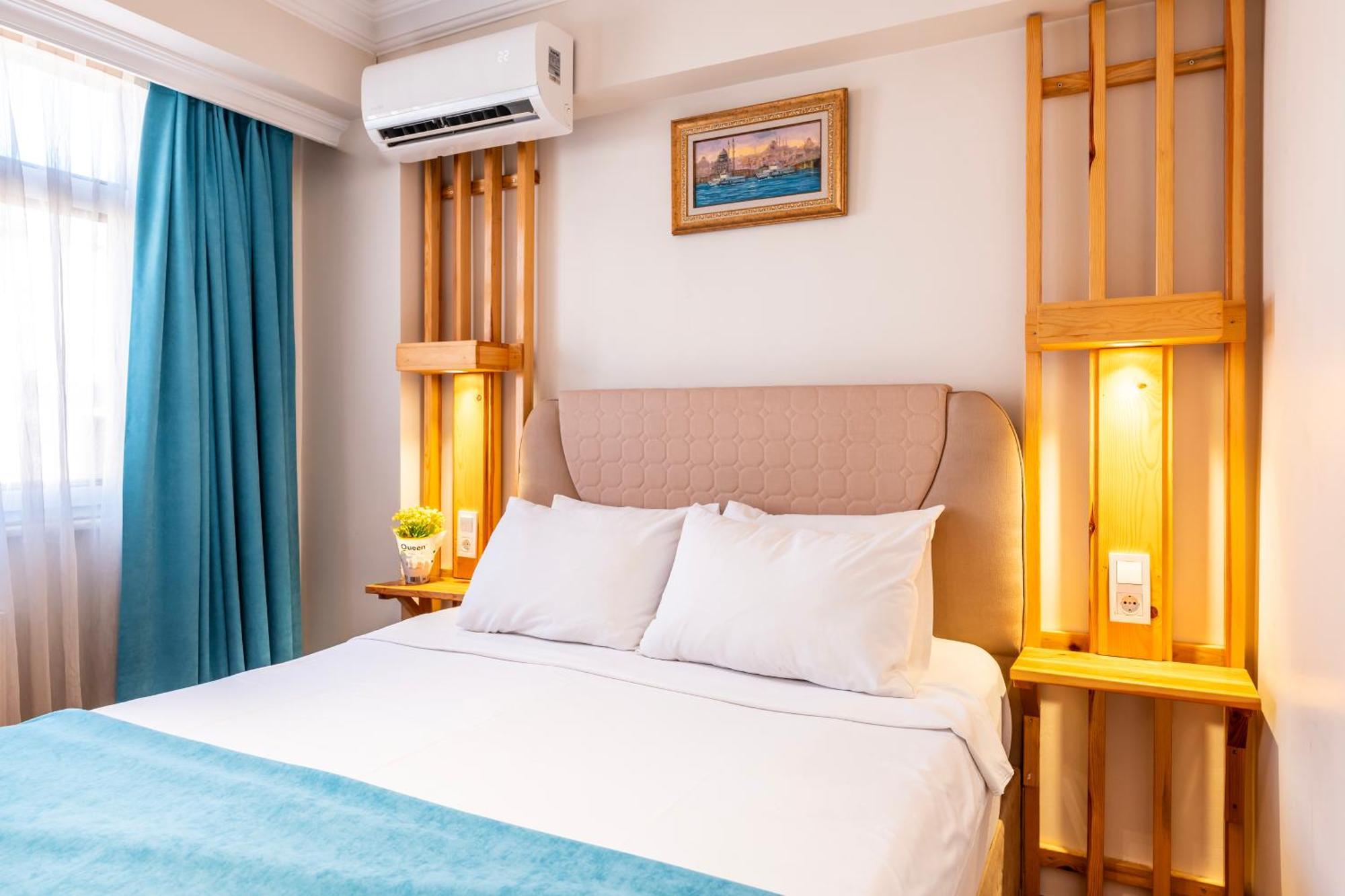 Aparthotel Maniz *