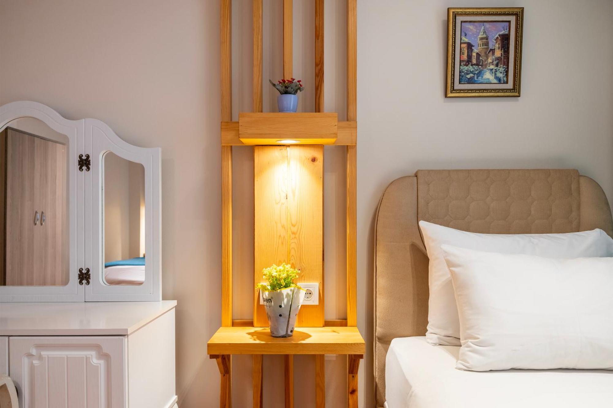 Aparthotel Maniz