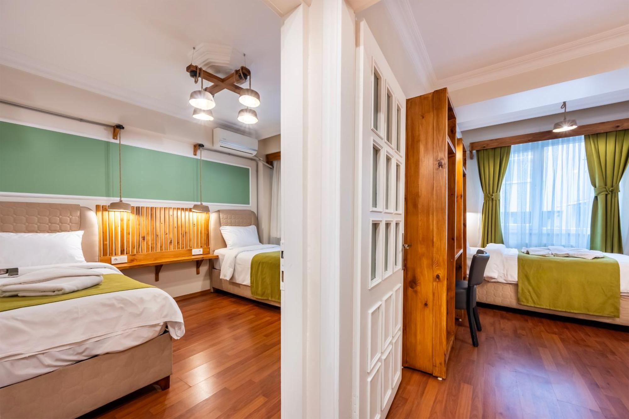 Maniz Aparthotel *