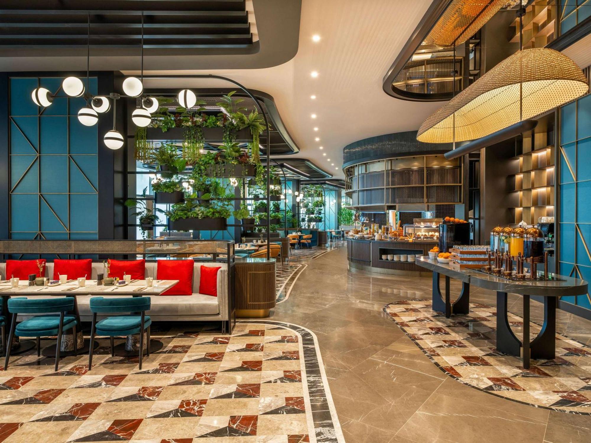 Hotel Moevenpick Marmara Sea 5*