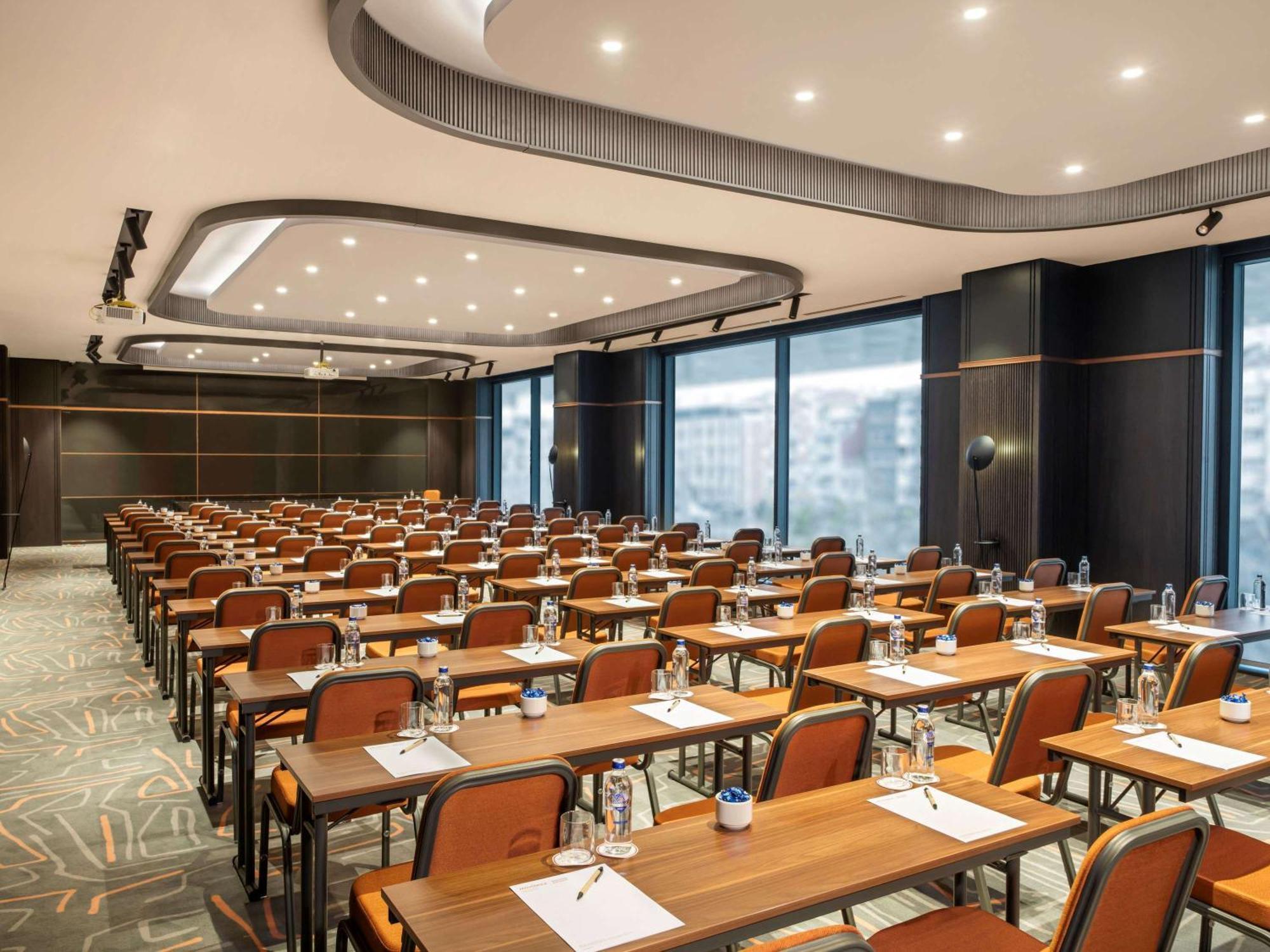 Moevenpick Marmara Sea Hotel 5*