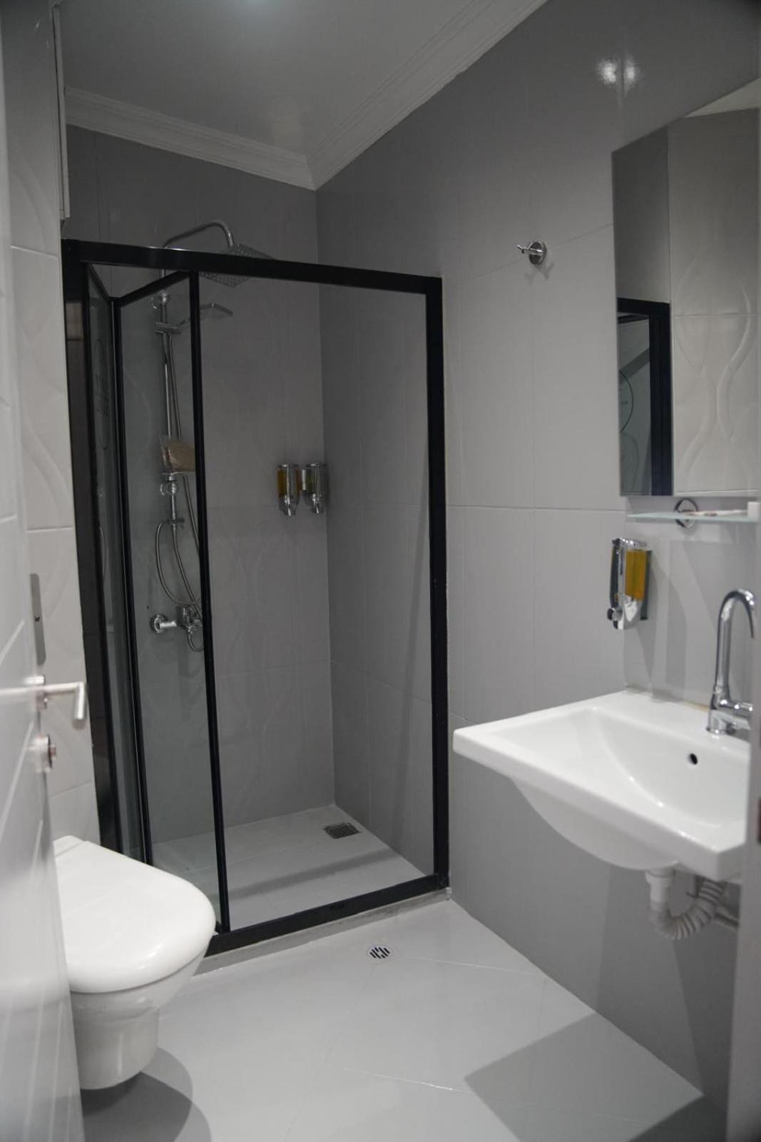 New Harbiye 2* Istanbul