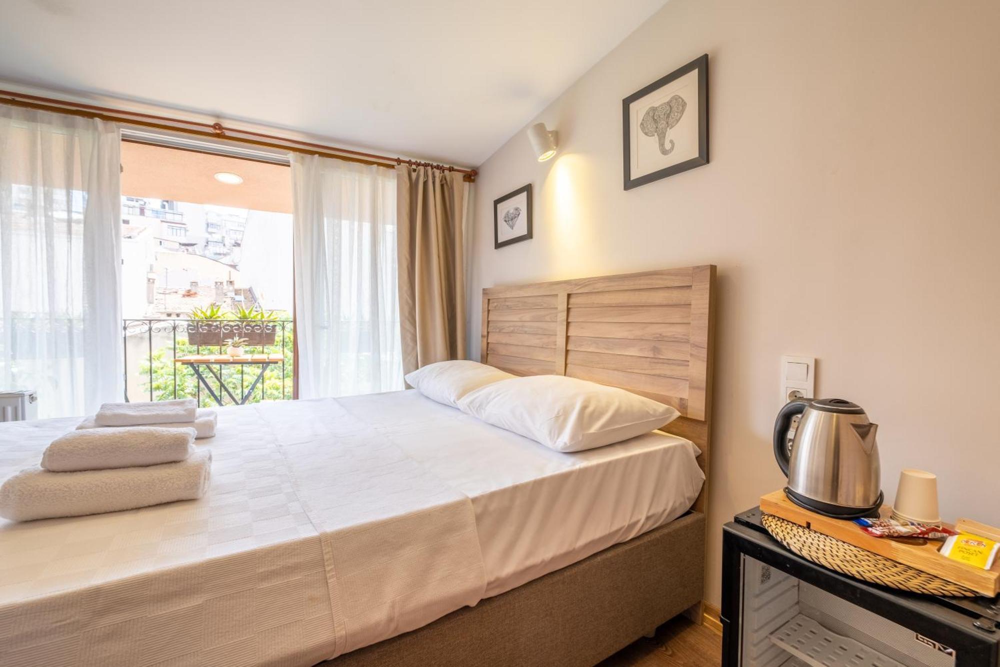 La Perla Hotel 3*