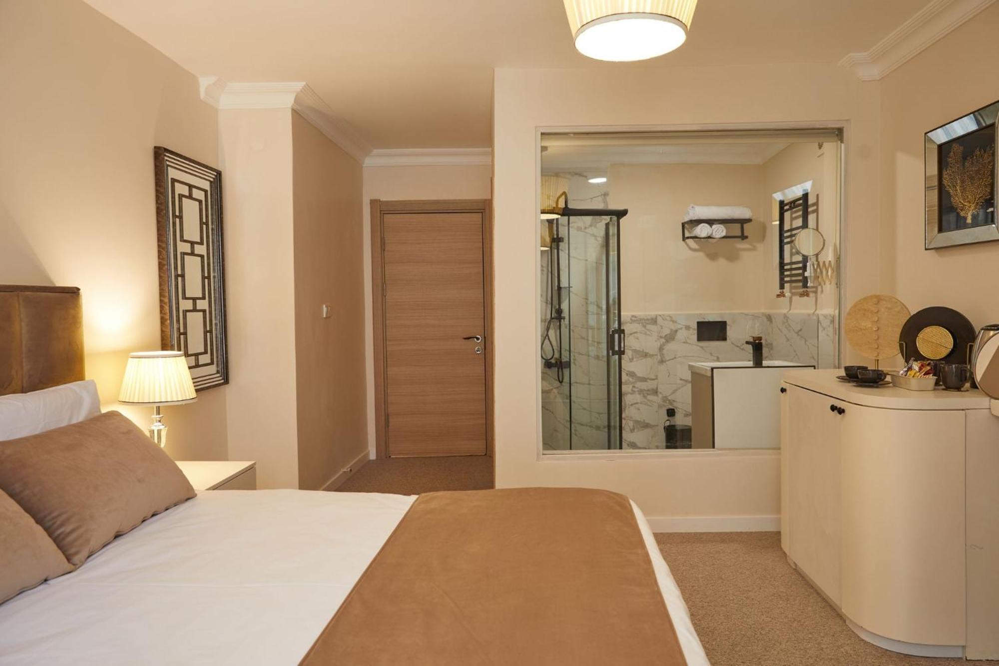 Kaira Hotel& Aparts Hotel *