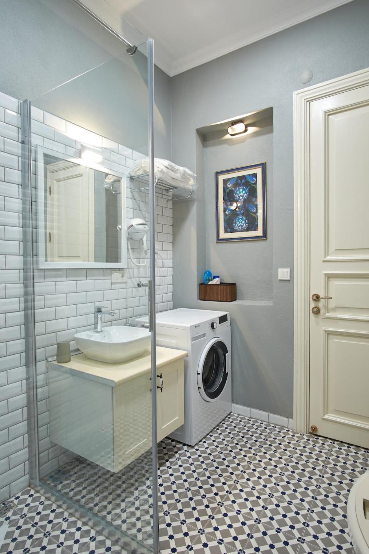 Nostalgic & Comfortable Historical Home! Istanbul