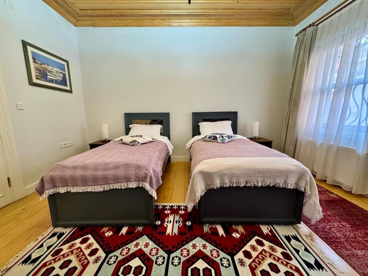Nostalgic & Comfortable Historical Home!