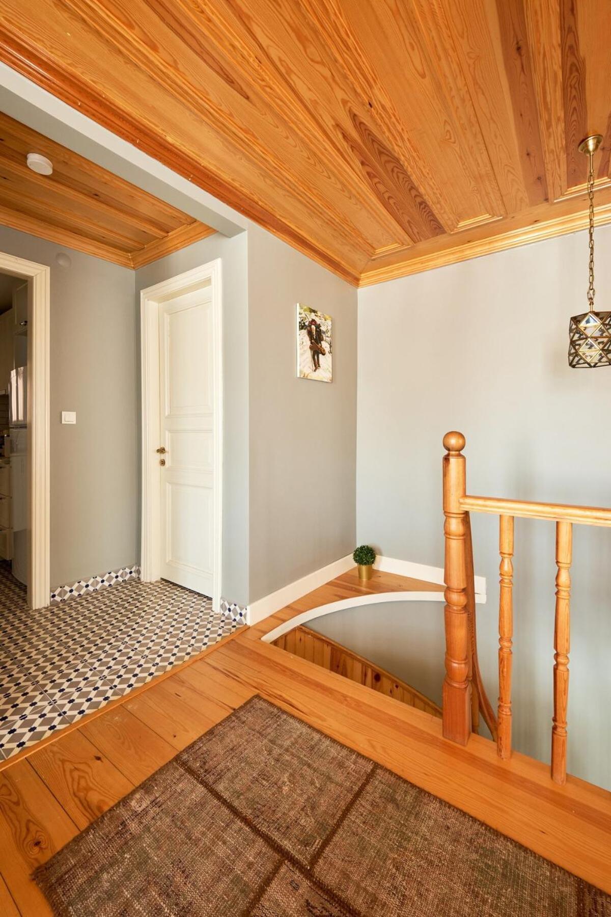 Villa Nostalgic & Comfortable Historical Home!