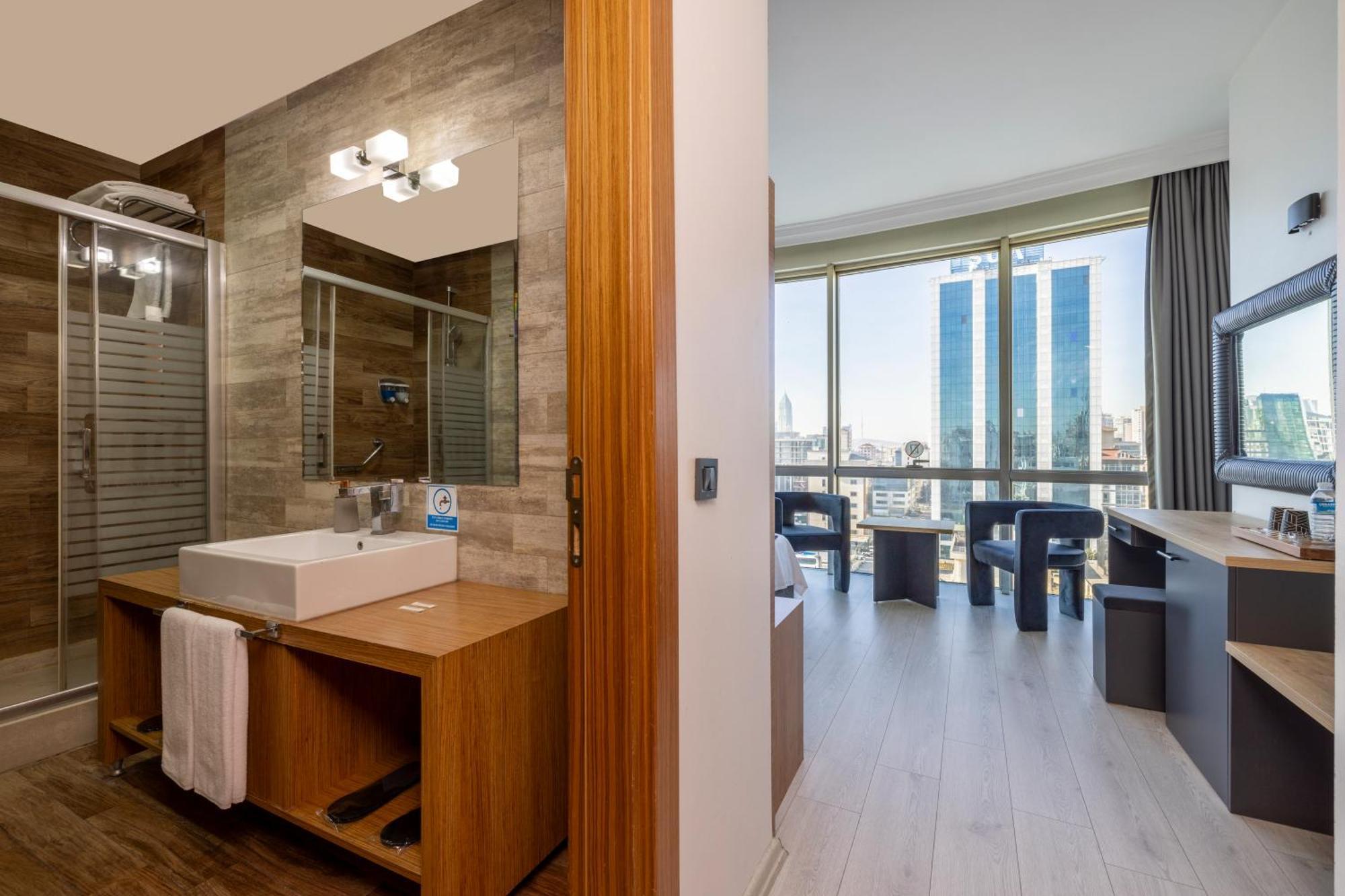 Vplus Atasehir