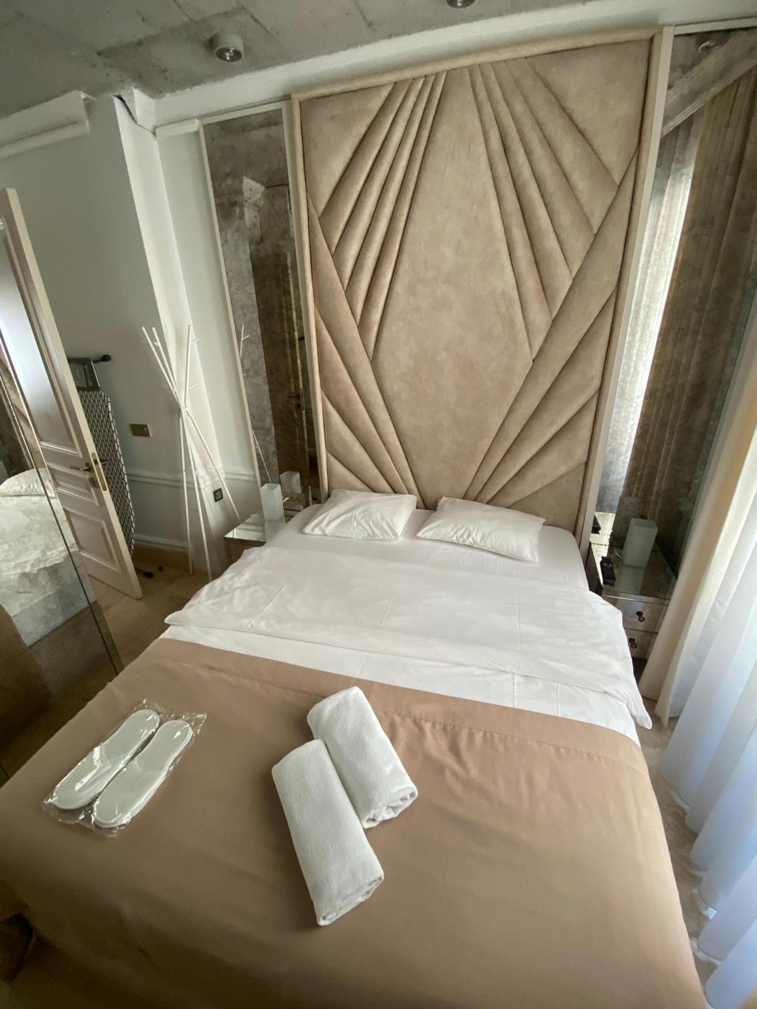 Apartment Ab Residences -cihangir Luxury Antique Istanbul