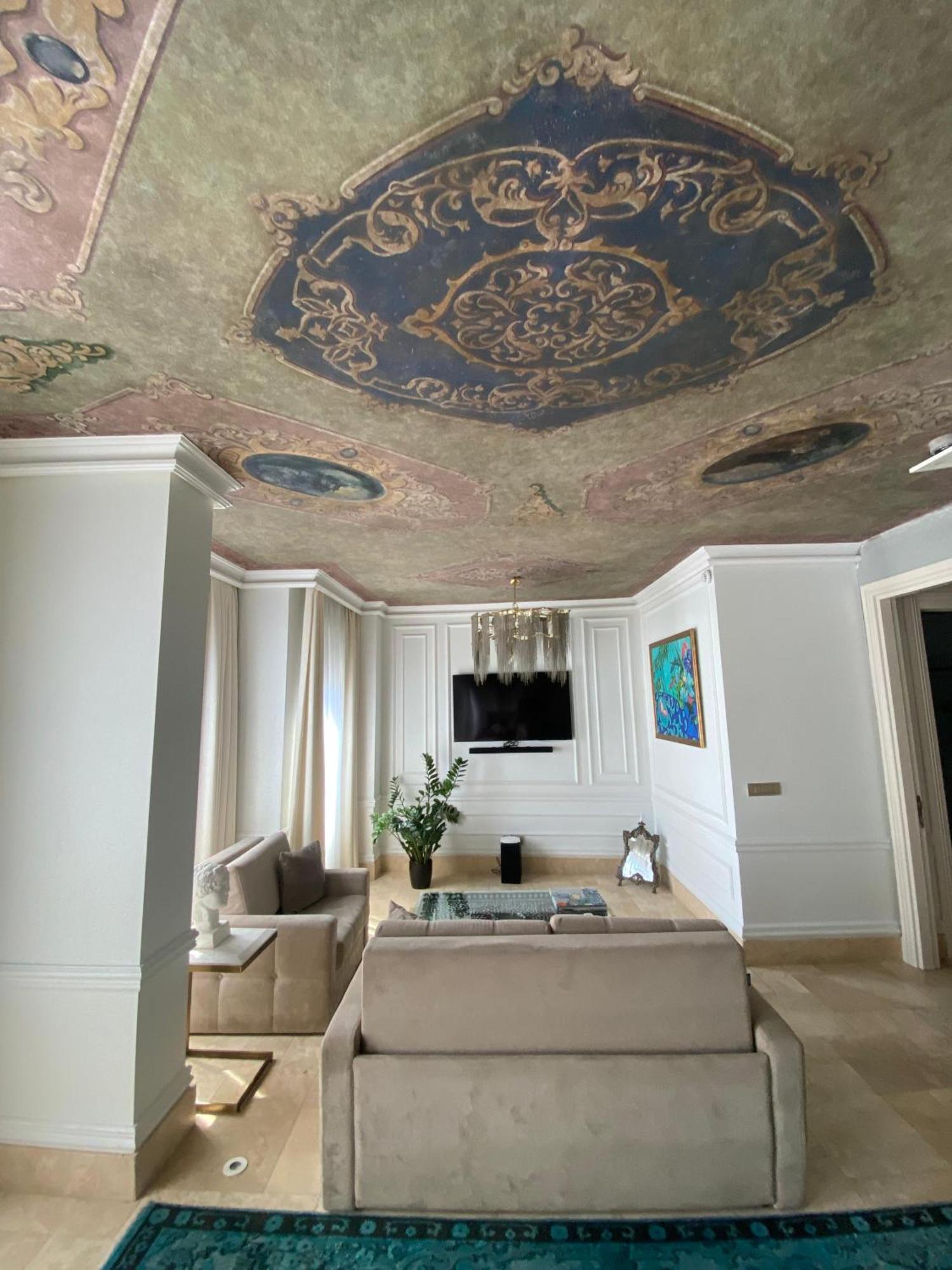 Ab Residences -cihangir Luxury Antique Istanbul