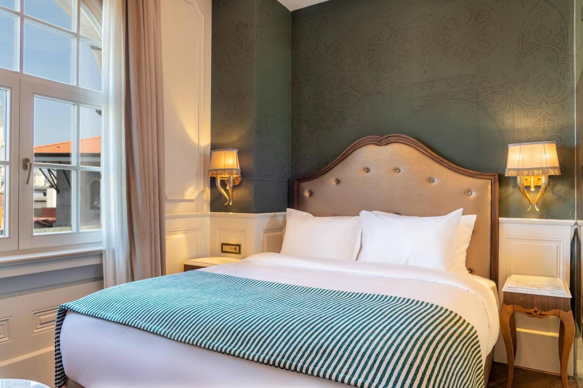 Orientbank Istanbul, Autograph Collection 5*