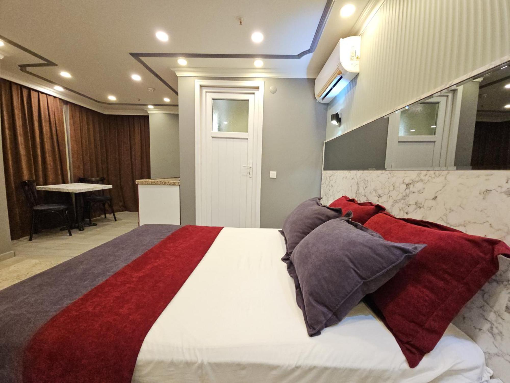 Sahra Kent Pendik * Istanbul