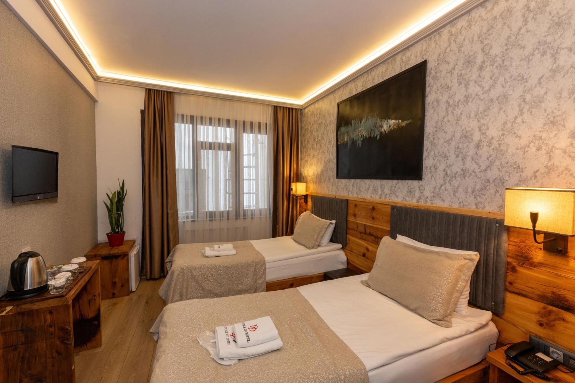 Double Dd Hotel