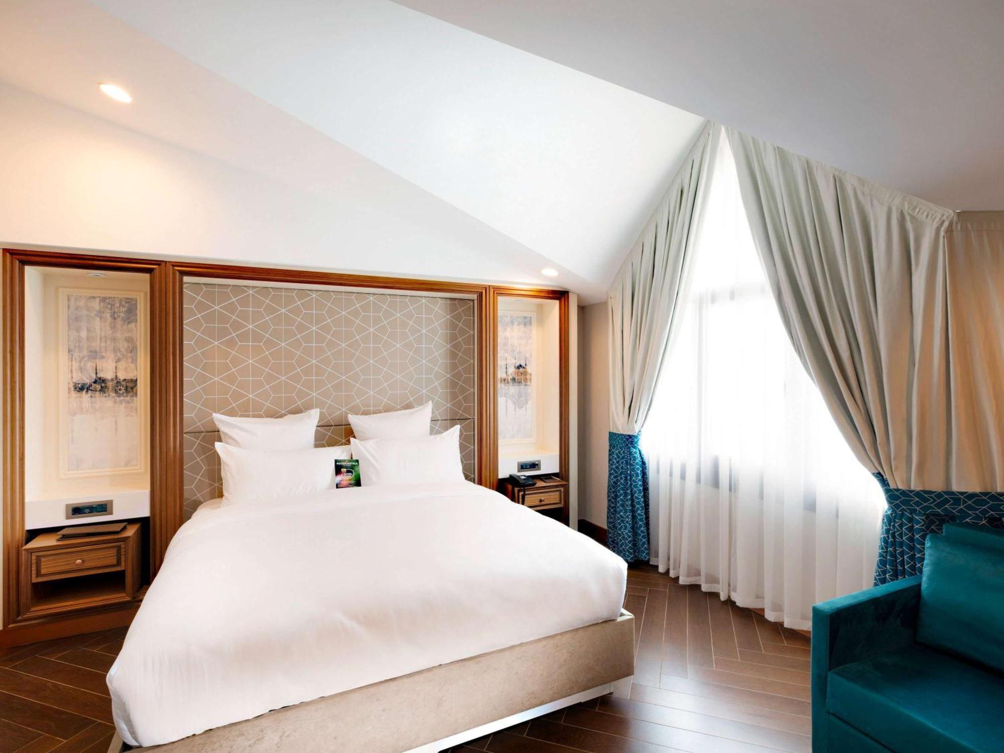 Mercure Sirkeci 4*