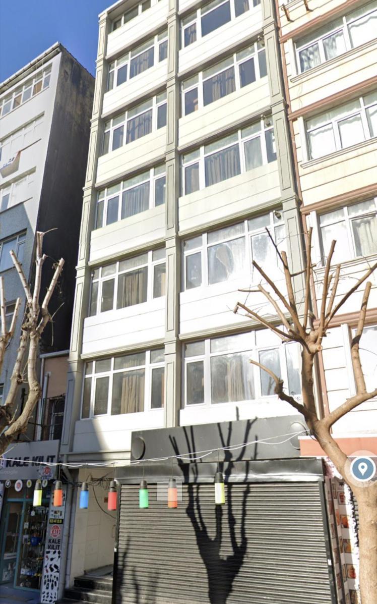 Stunning 3br 3bathroom 3ac Near Metro D6 Apartment Istanbul