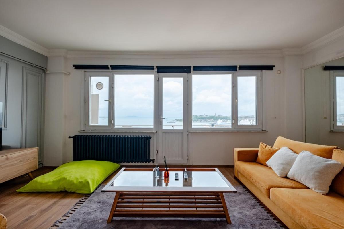 Bosphorus View With 2 Bedrooms And Location