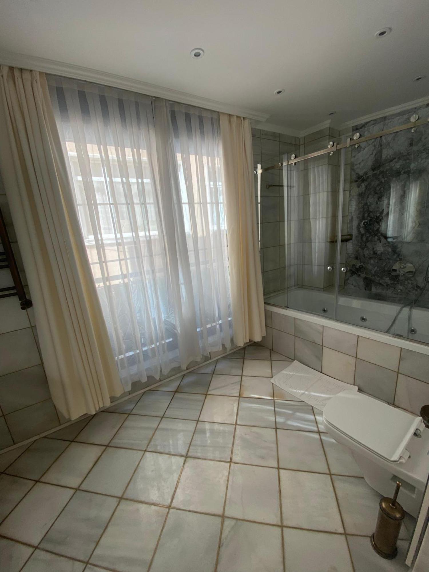 Ab Residences- Private Independent