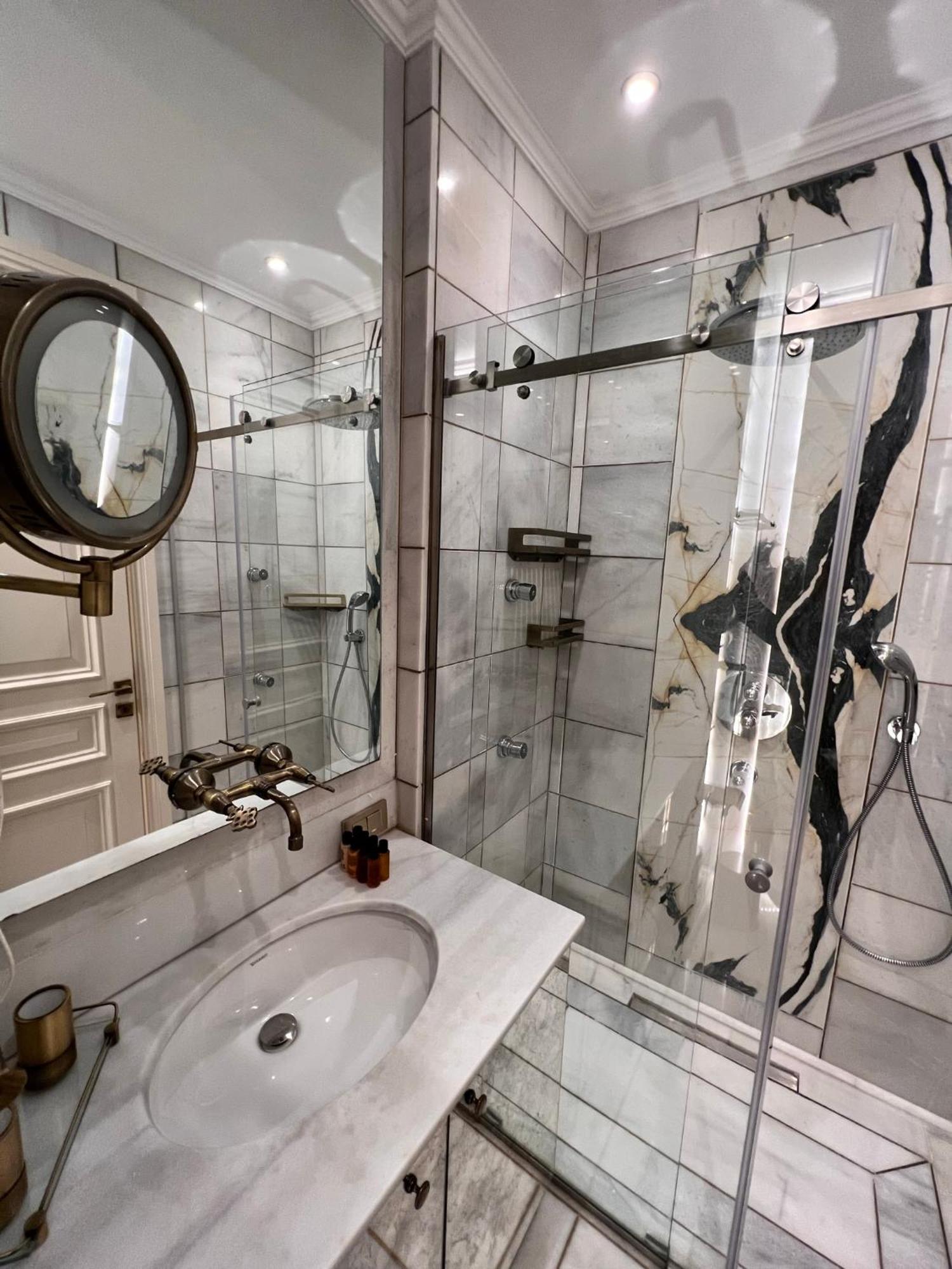 Apartment Ab Residences- Private Independent