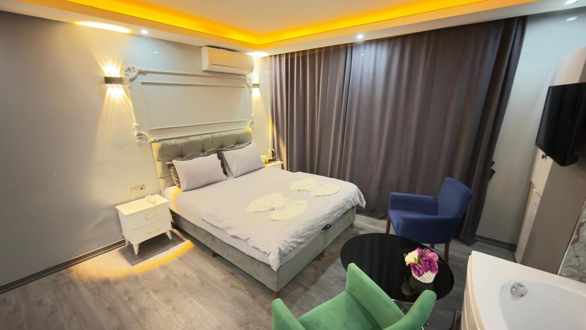 Cevas Hotel 3*