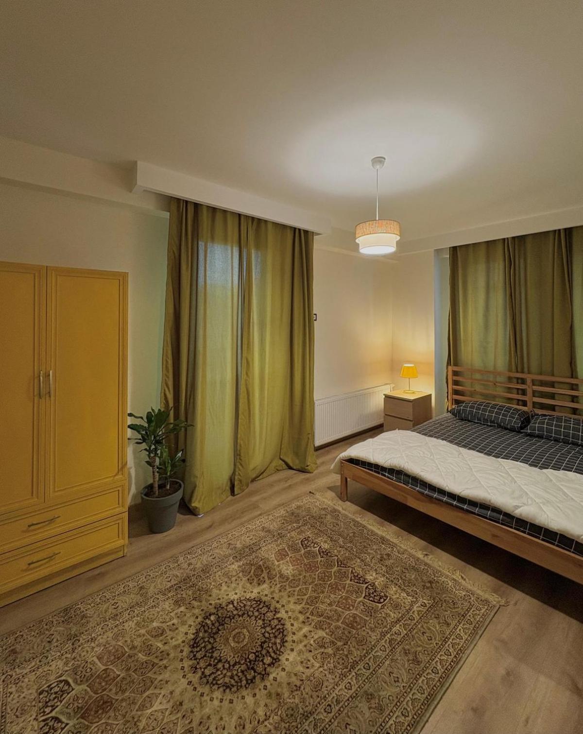 10 Mins To Takism - Cenrtal & New Modern Flat