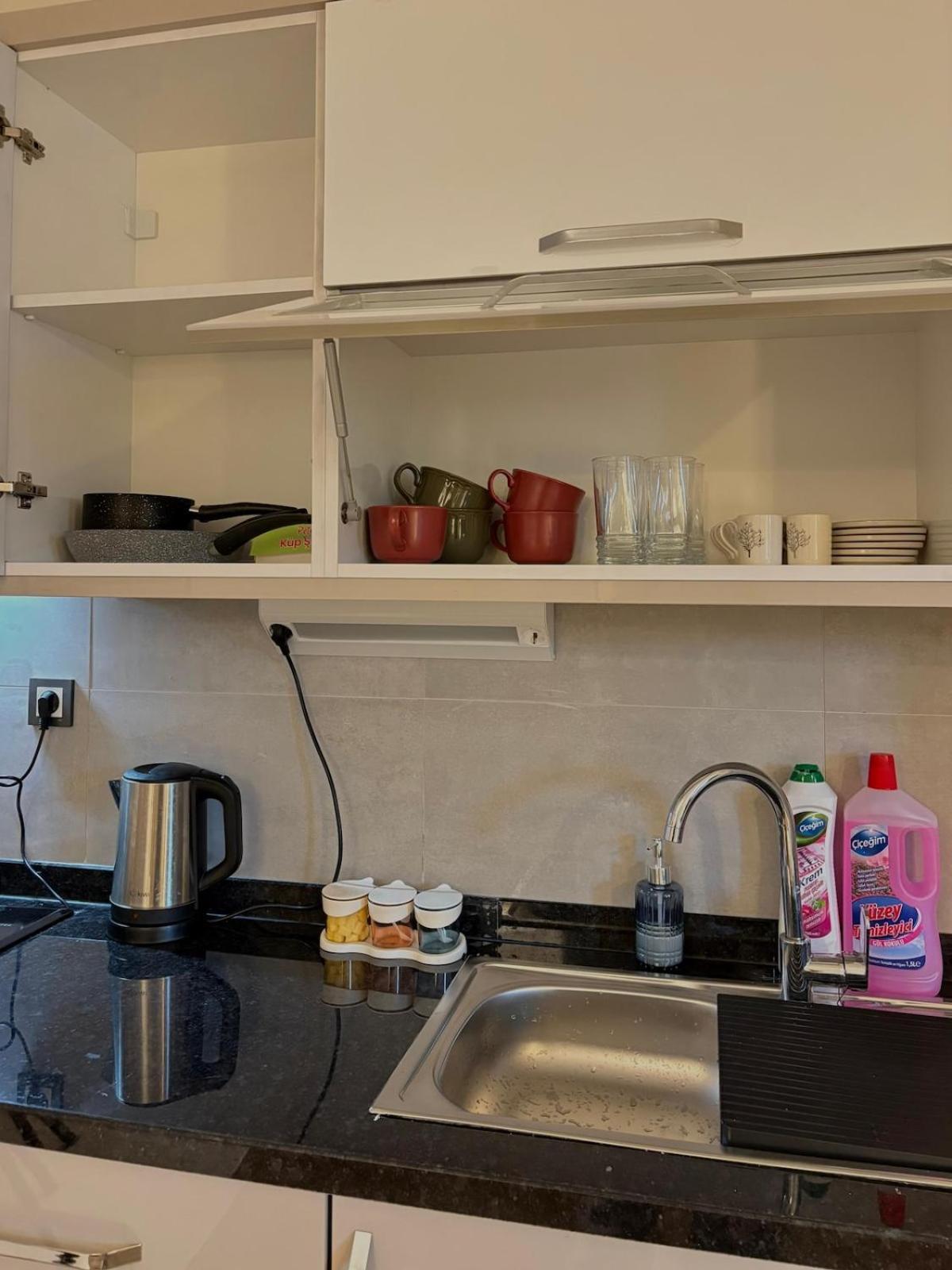 10 Mins To Takism - Cenrtal & New Modern Flat Apartment Istanbul