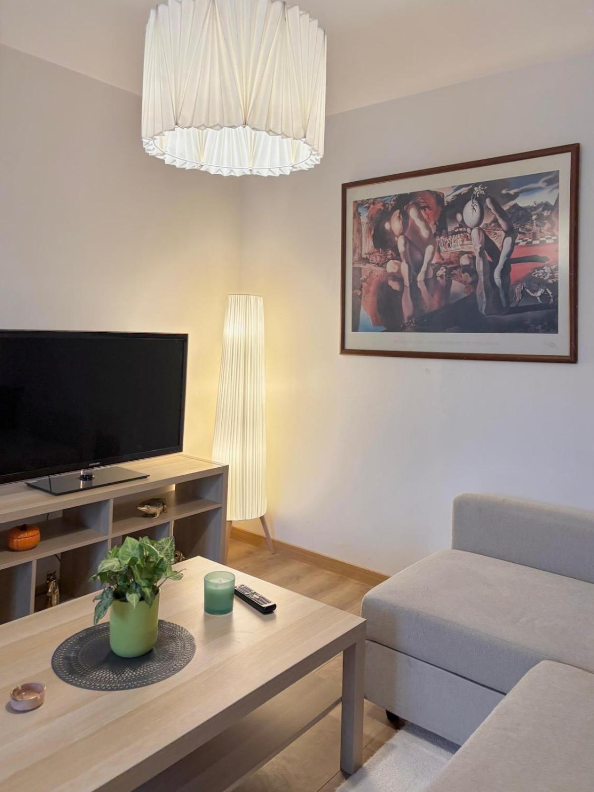 Apartment 10 Mins To Takism - Cenrtal & New Modern Flat Istanbul