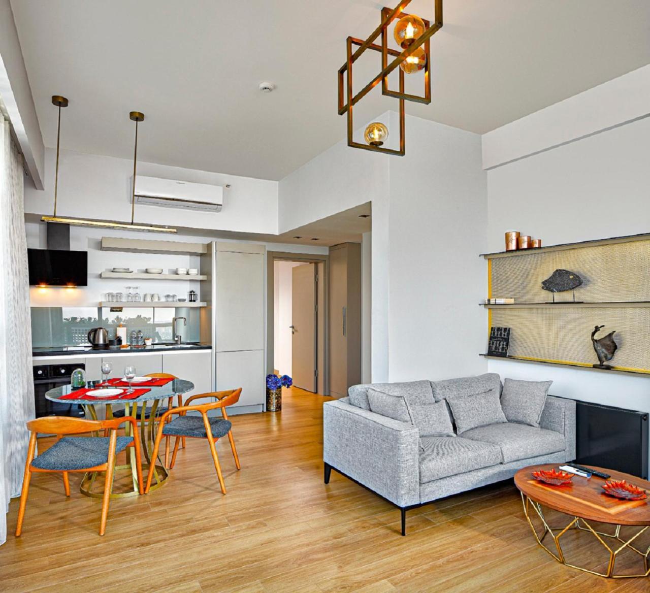 G Tower Furnished Apartment *