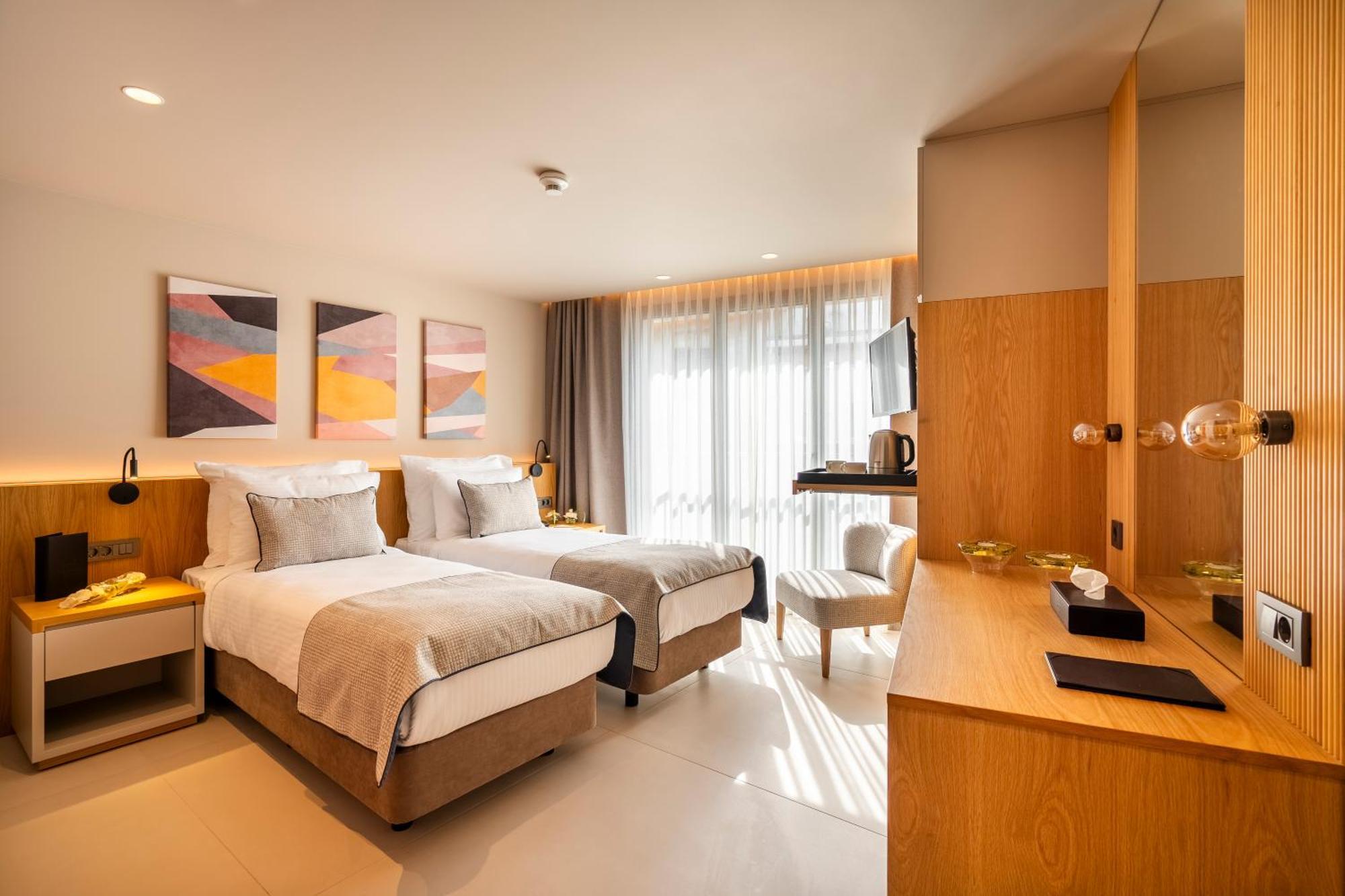 Hotel Erk *