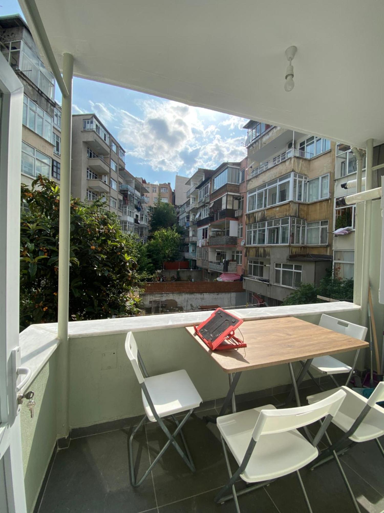 Comfortable And Lovely, In The Heart Of Apartment *