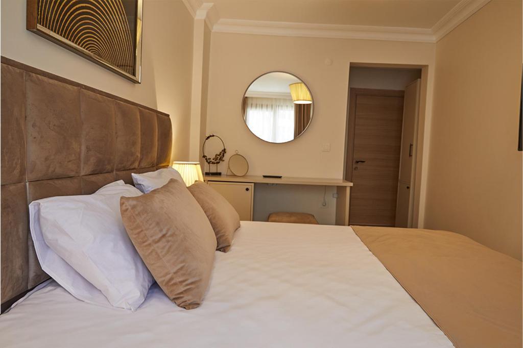 Kaira Hotel& Aparts Hotel *
