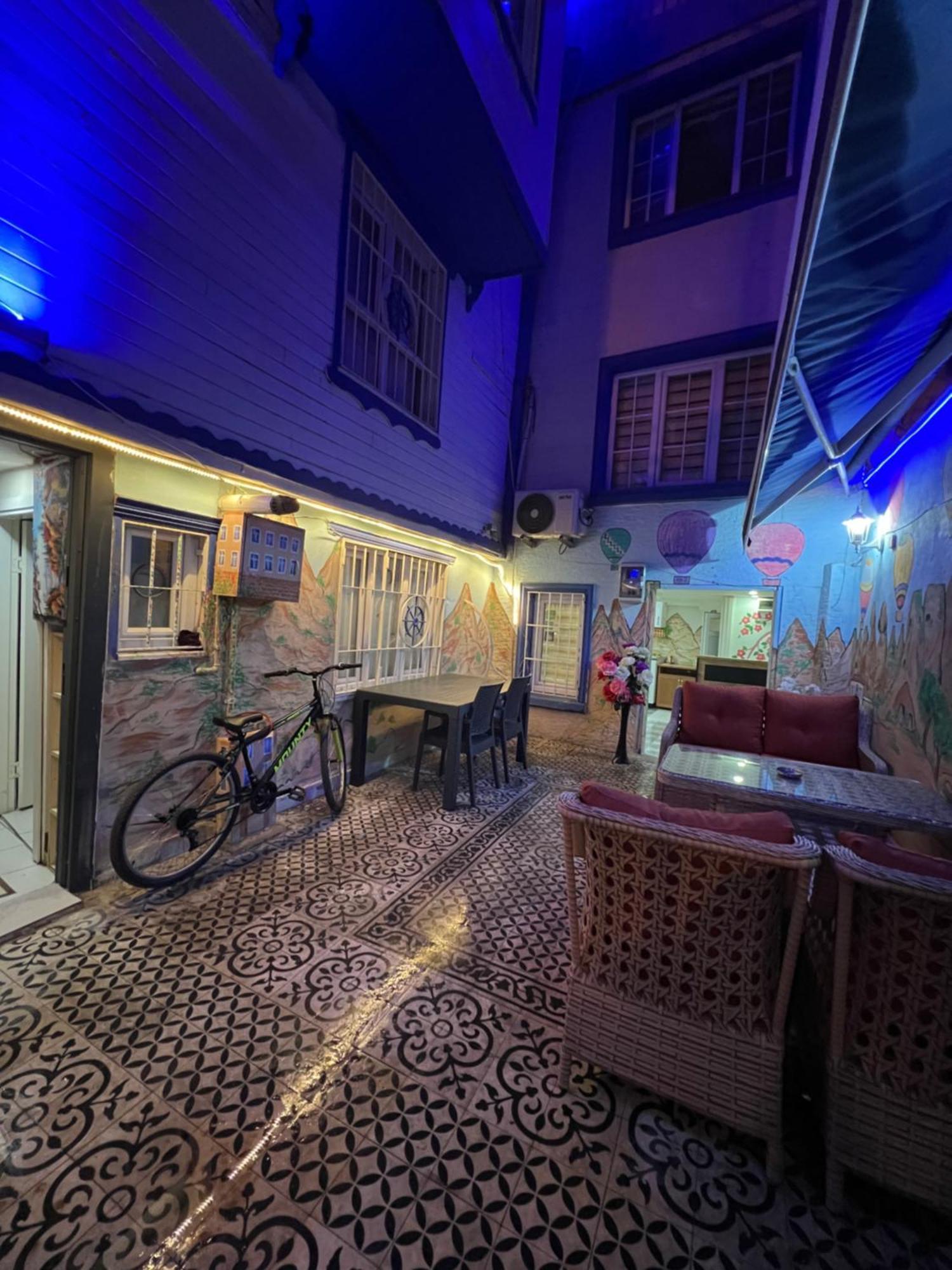 Homestay Sultanahmet Blue Yacht House