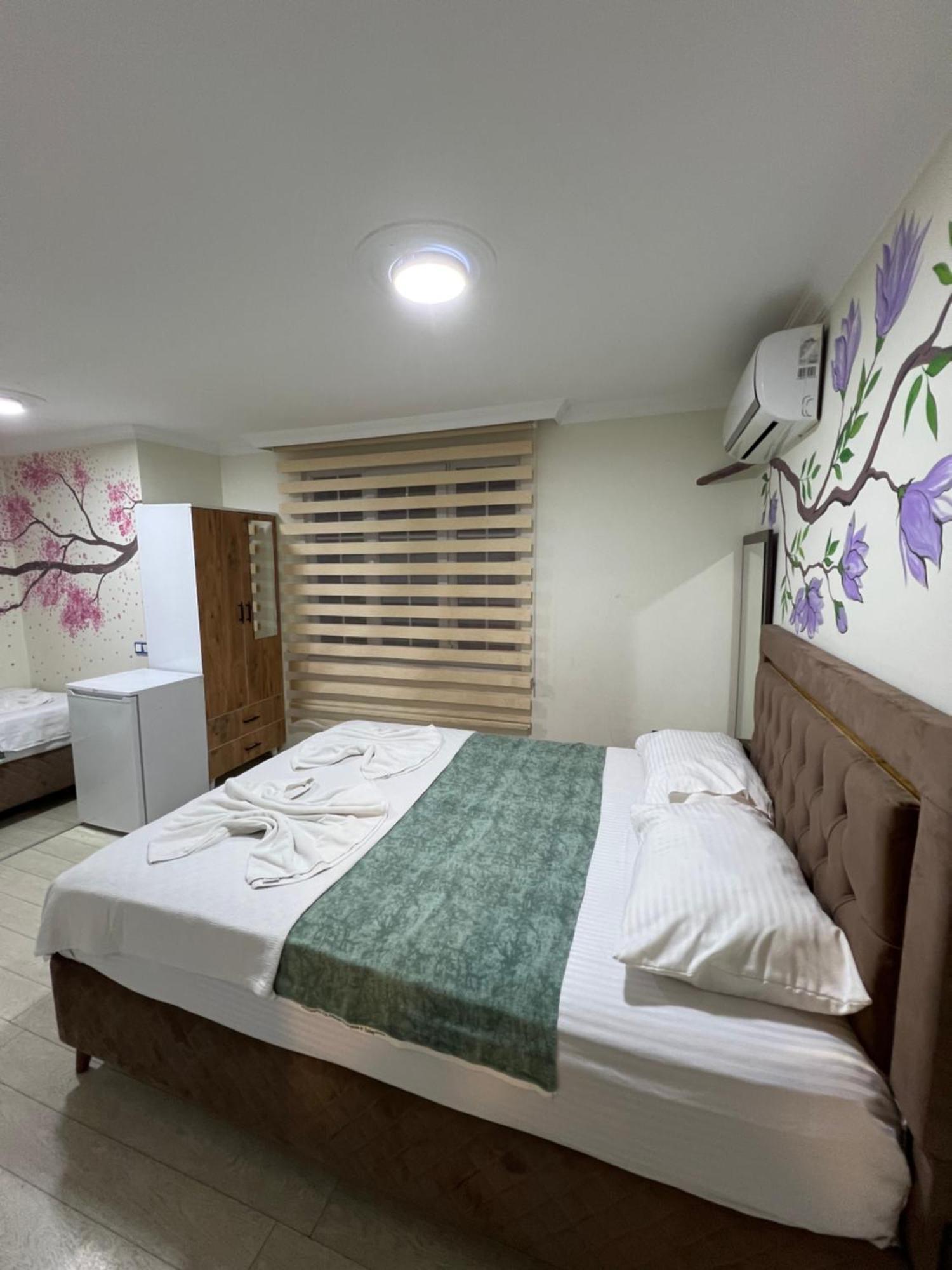 Sultanahmet Blue Yacht House Homestay