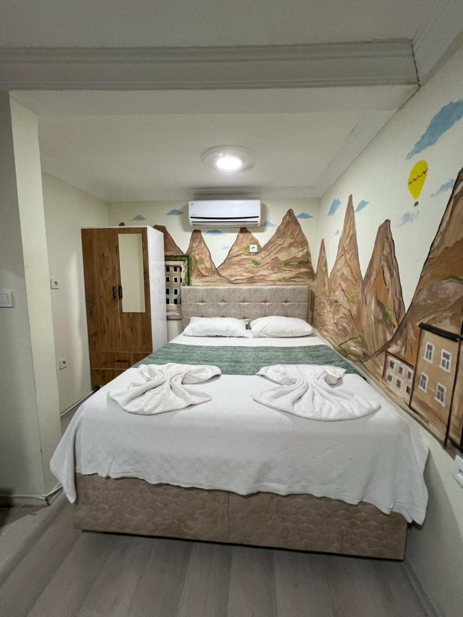 Sultanahmet Blue Yacht House Homestay *