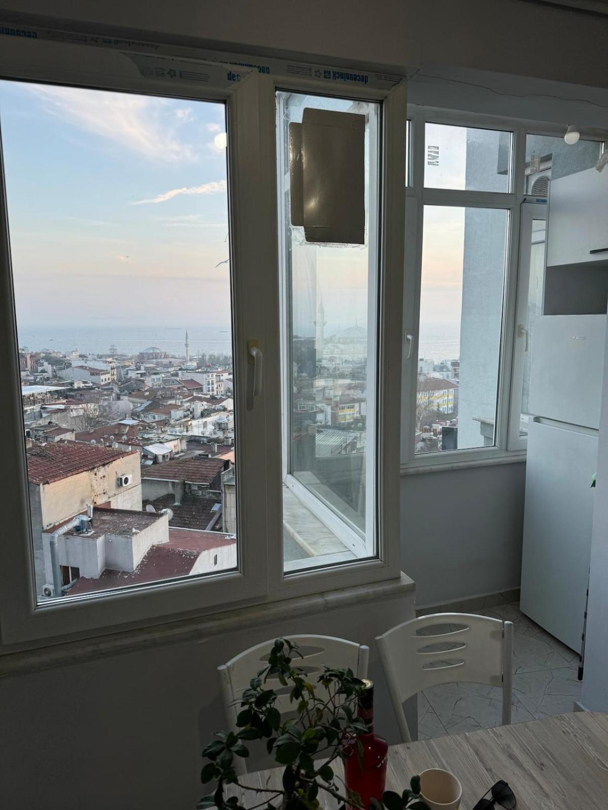 Apartment Bosphorus View And Cozy House! Istanbul