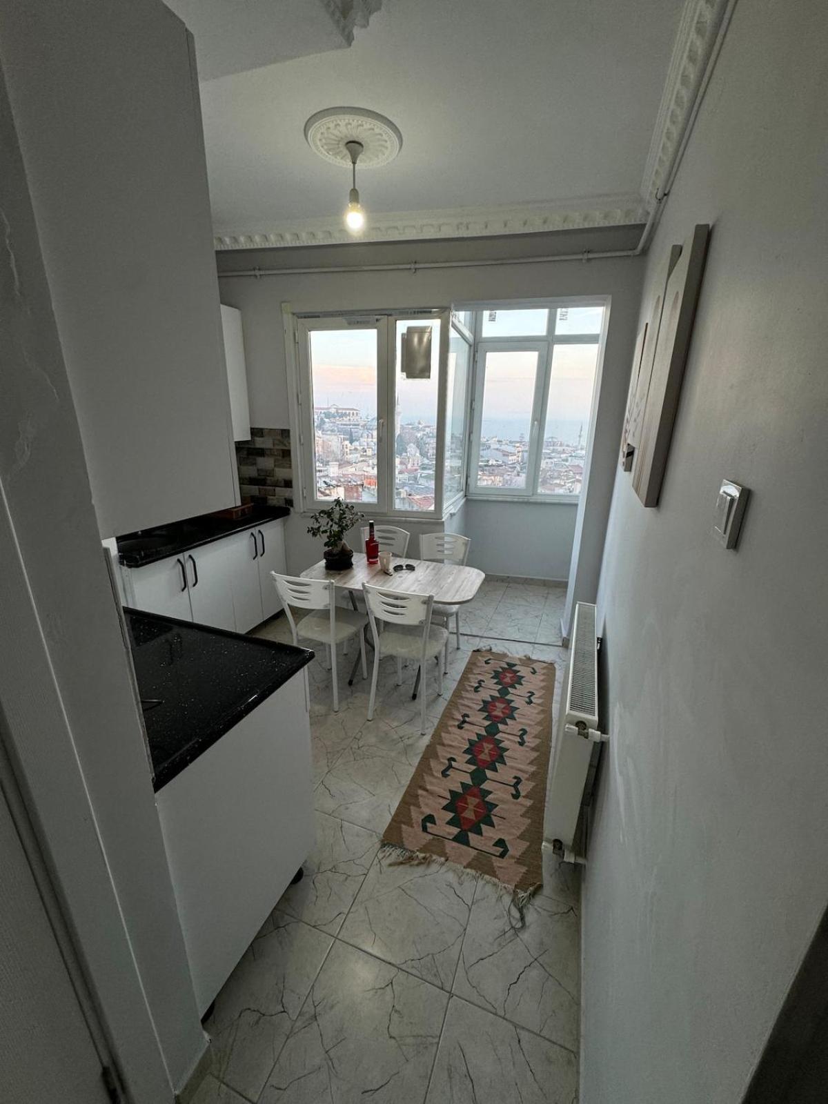 Bosphorus View And Cozy House! Apartment Istanbul