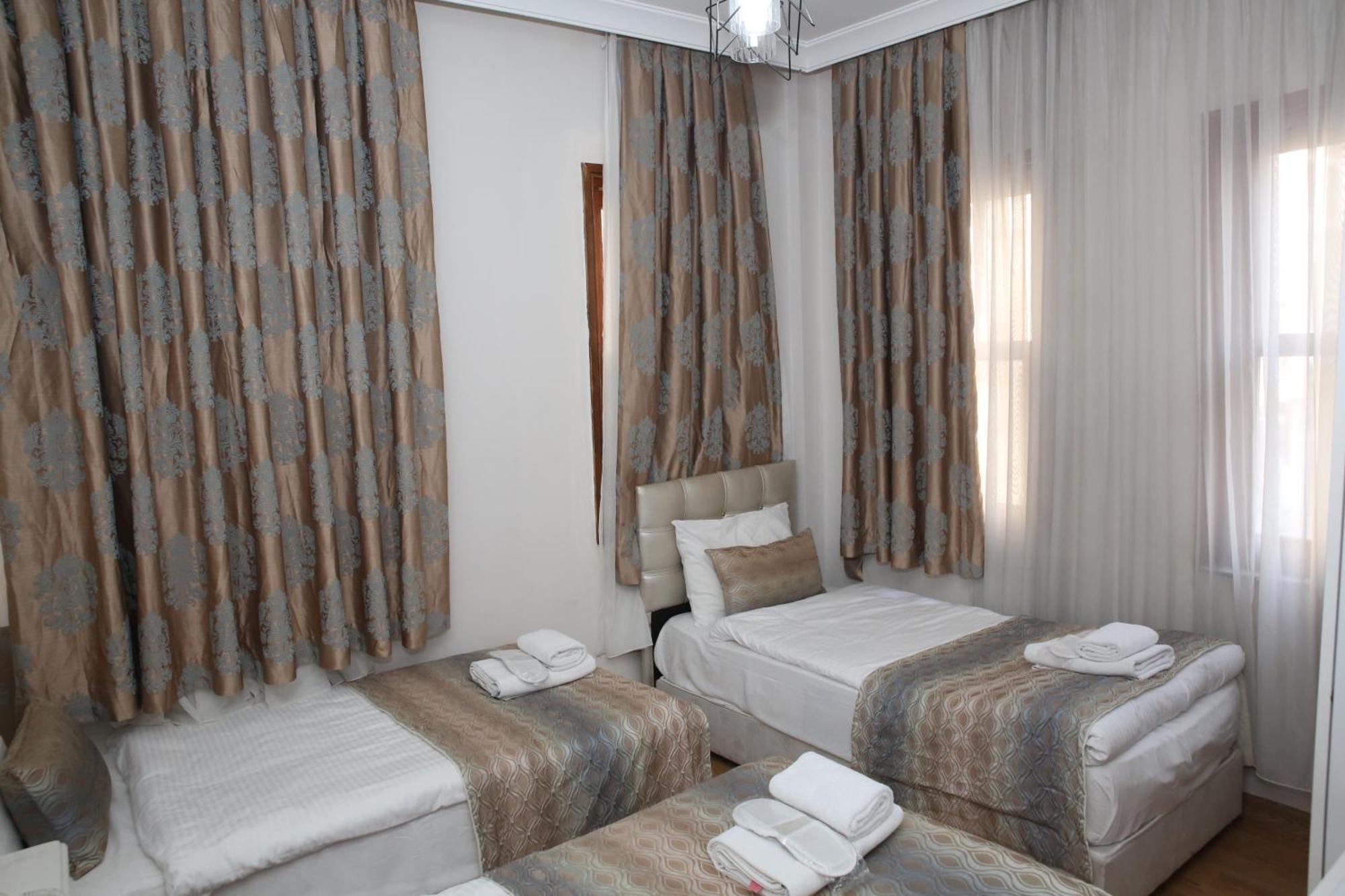 Otel Rosalie Palace 2*