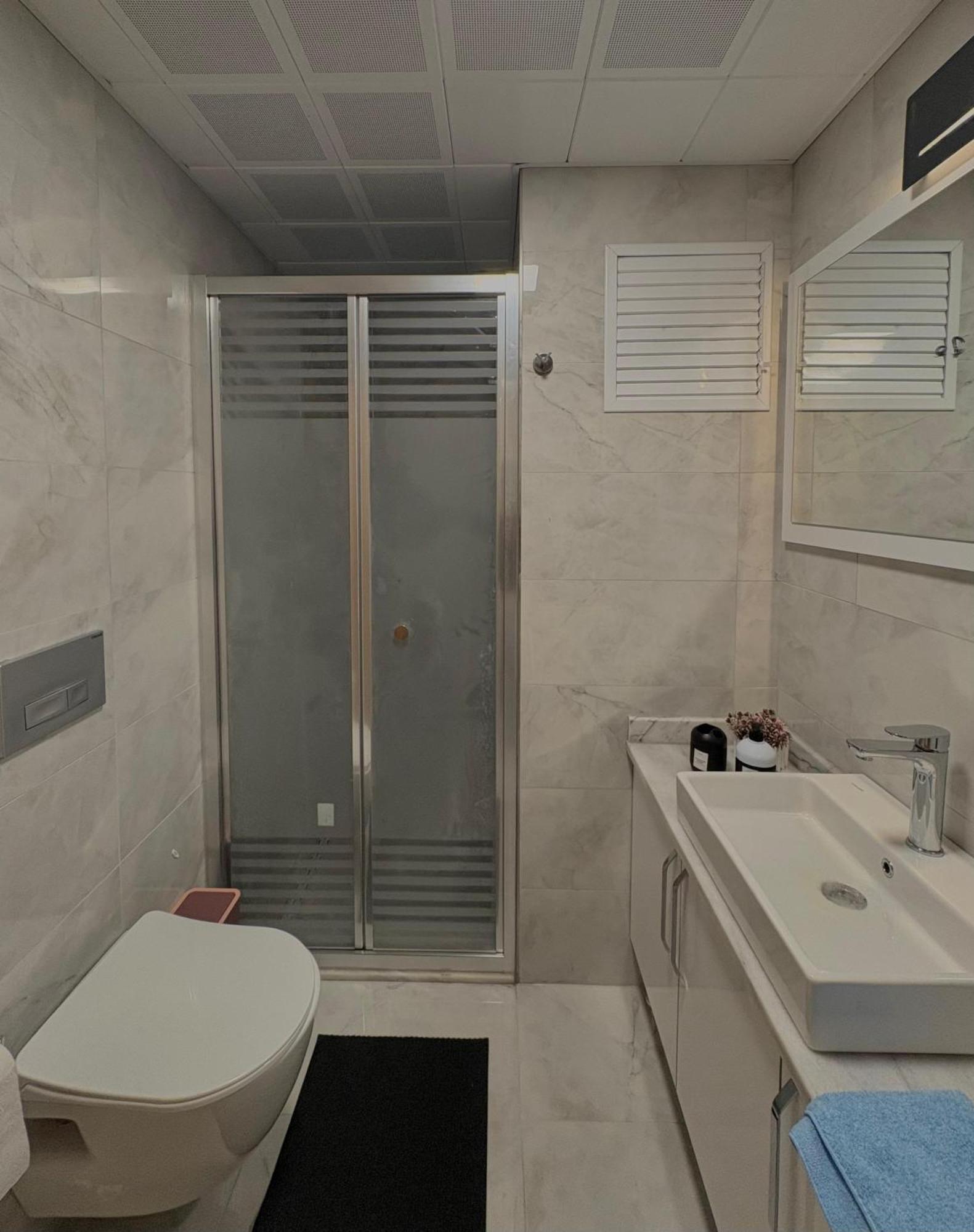 10 Mins To Takism - Cenrtal & New Modern Flat * Istanbul