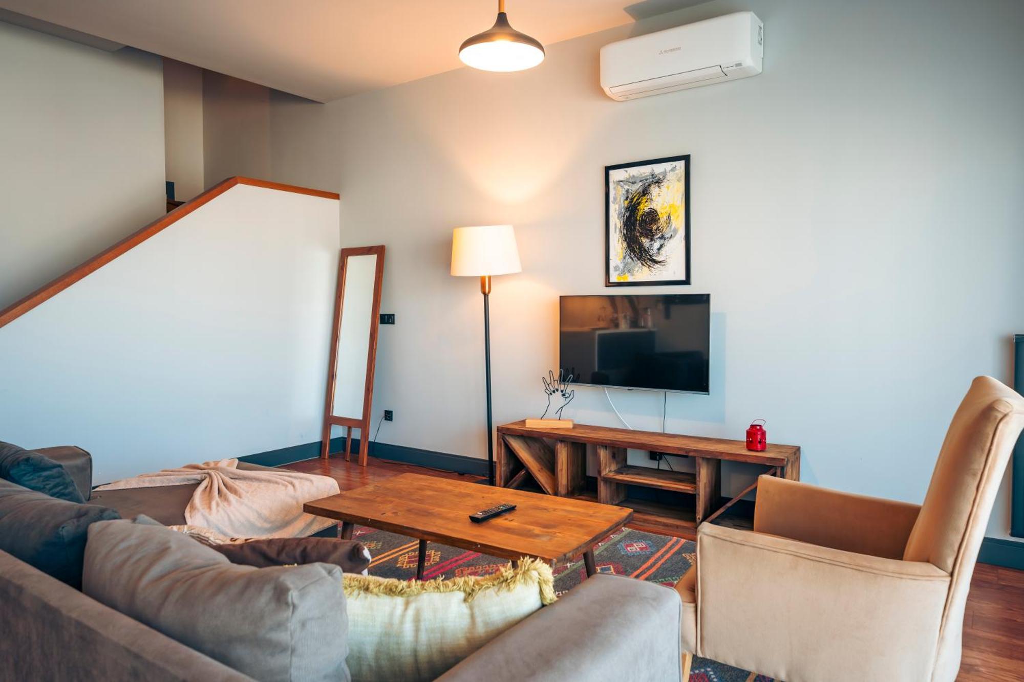 Beyoglu Benesta Residence, 2 Bedroom Duplex No-214 Apartment Istanbul
