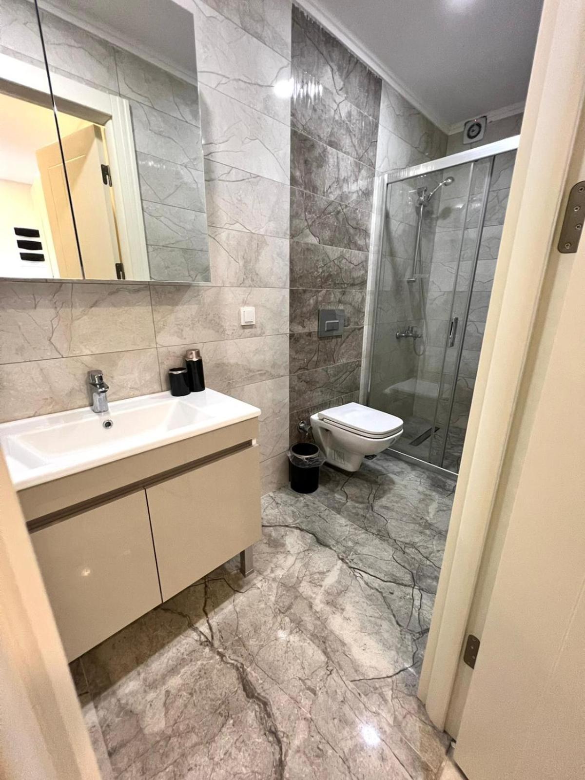 Wonder Homes - Cozy Penthouse, Terrace, Taksim Mete 16 Istanbul