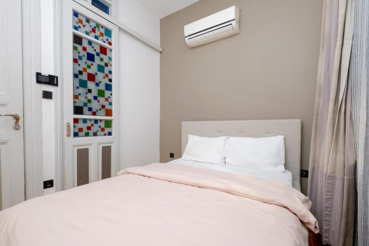Apartment Cosy Historical Flat *