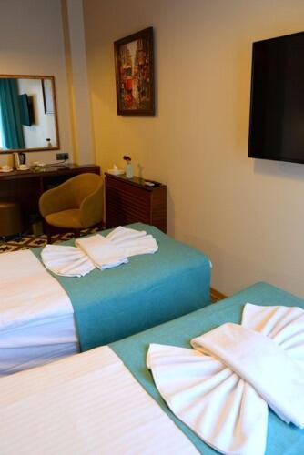 Pera Luna Hotel
