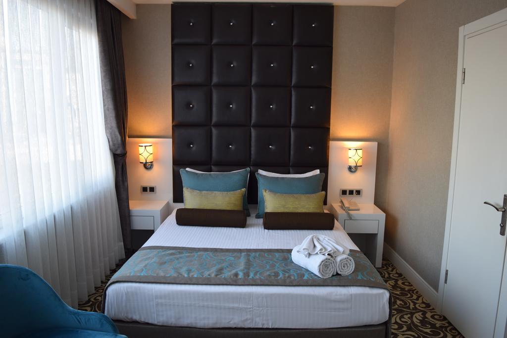 Hotel Taksim Line