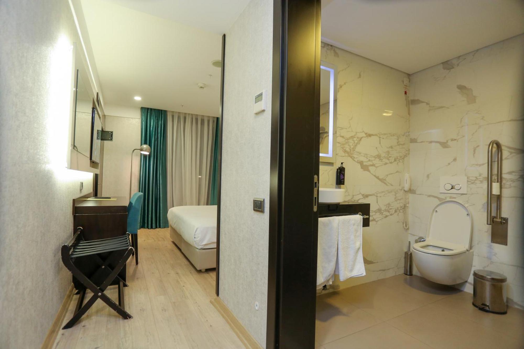 Hotel Milord 4*