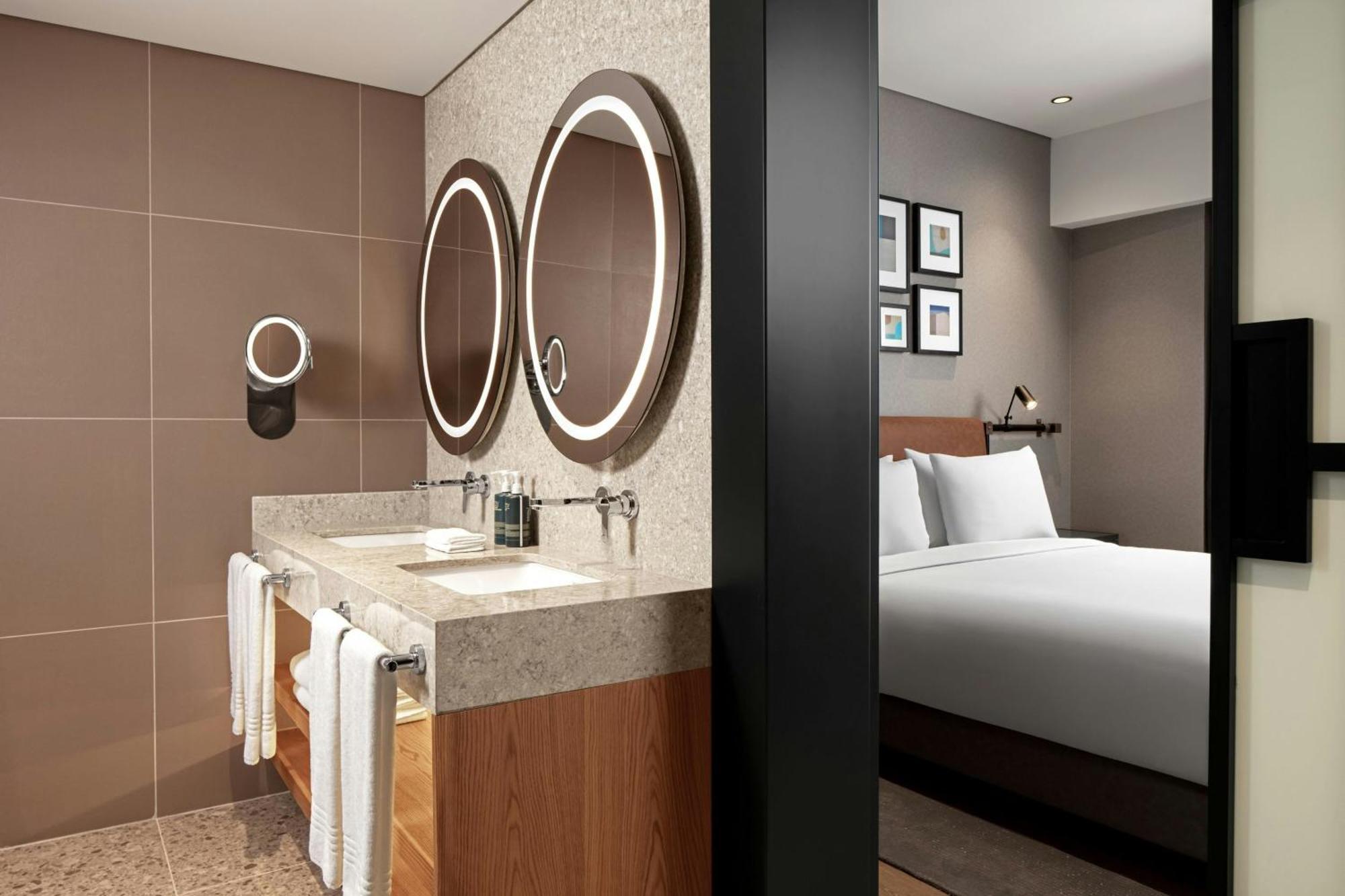 Hotel Four Points By Sheraton Pendik 4*