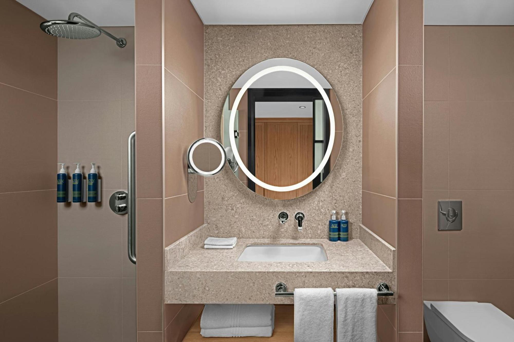 Four Points By Sheraton Pendik Hotel