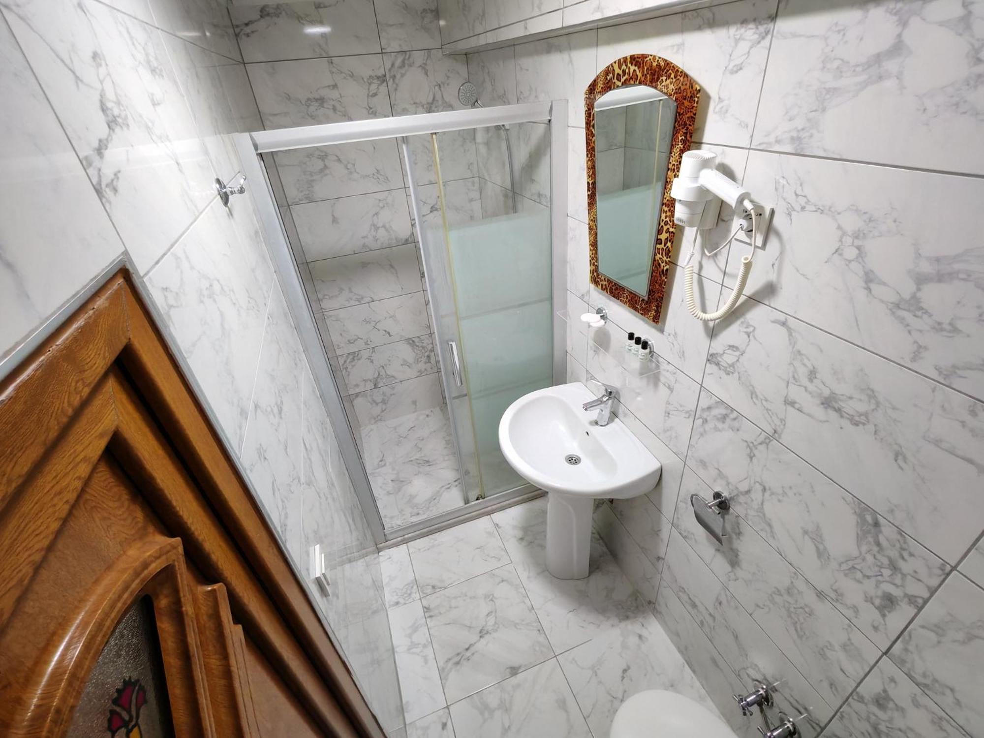Hotel Sirkeci Emek 2*