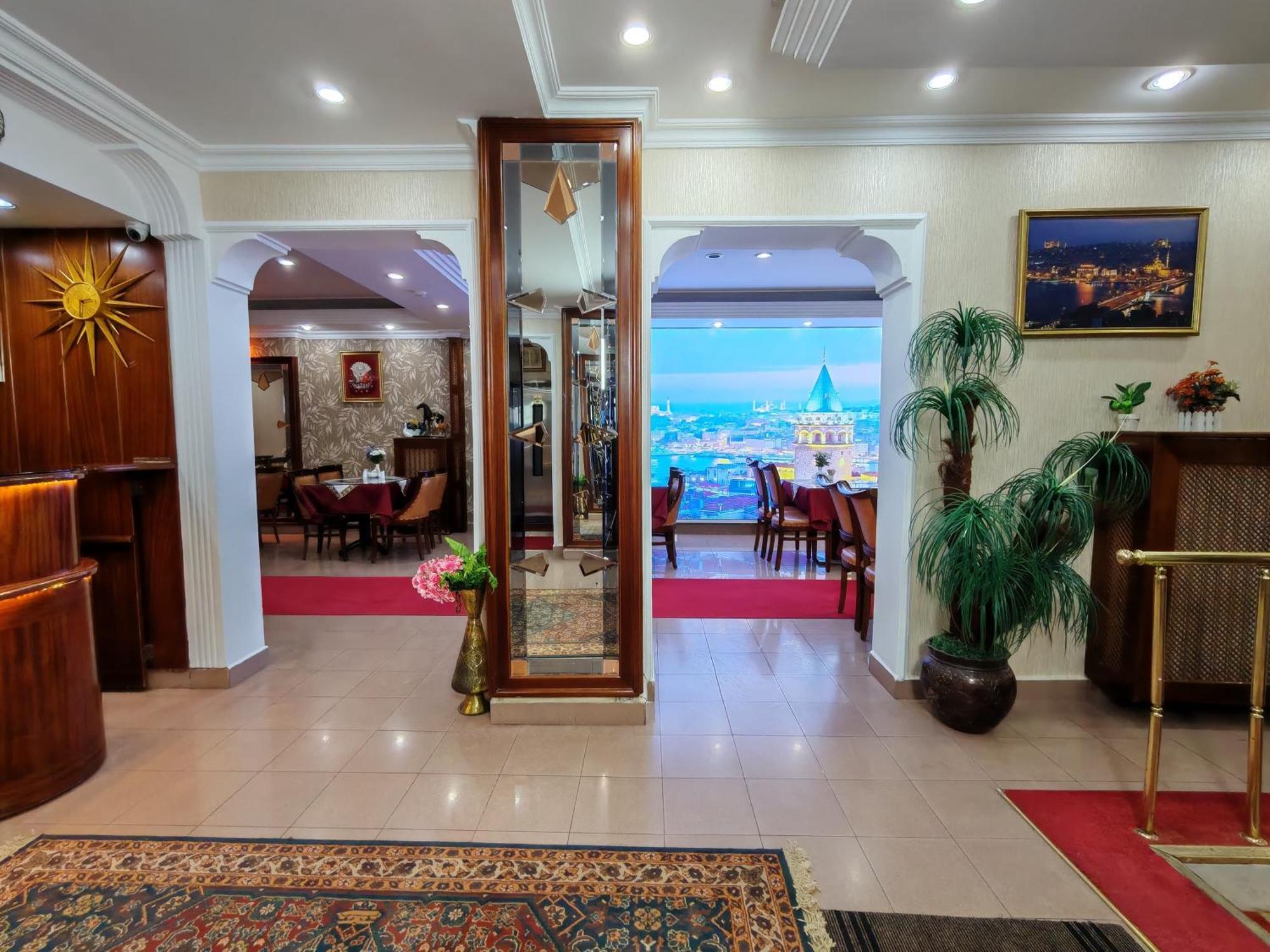 Hotel Sirkeci Emek 2*